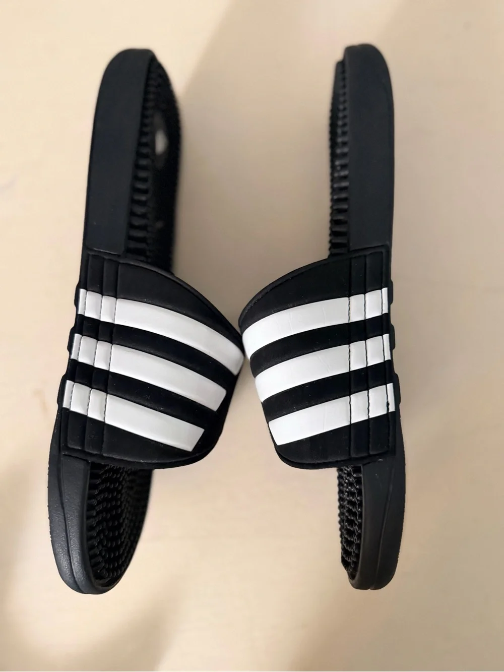 Adidas Adissage Slides Men’s Size 13 Black White Massage Footbed 078260